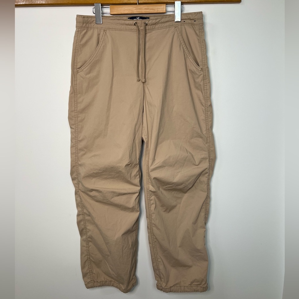 Hollister Ultra High Rise Baggy Pants size M Short
